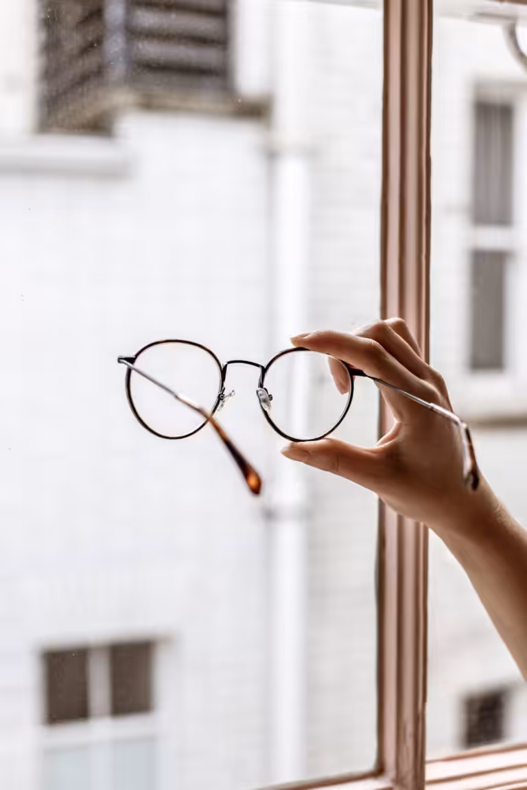 glasses-search-2208-Studio-Cotton-5845