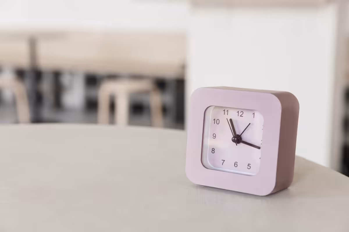 Time passing on a clock while everyone waits to feel their website is perfect.