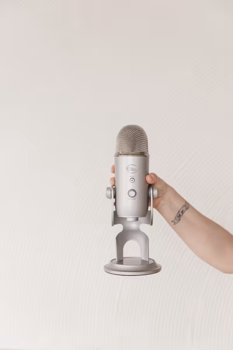 Studio Cotton microphone