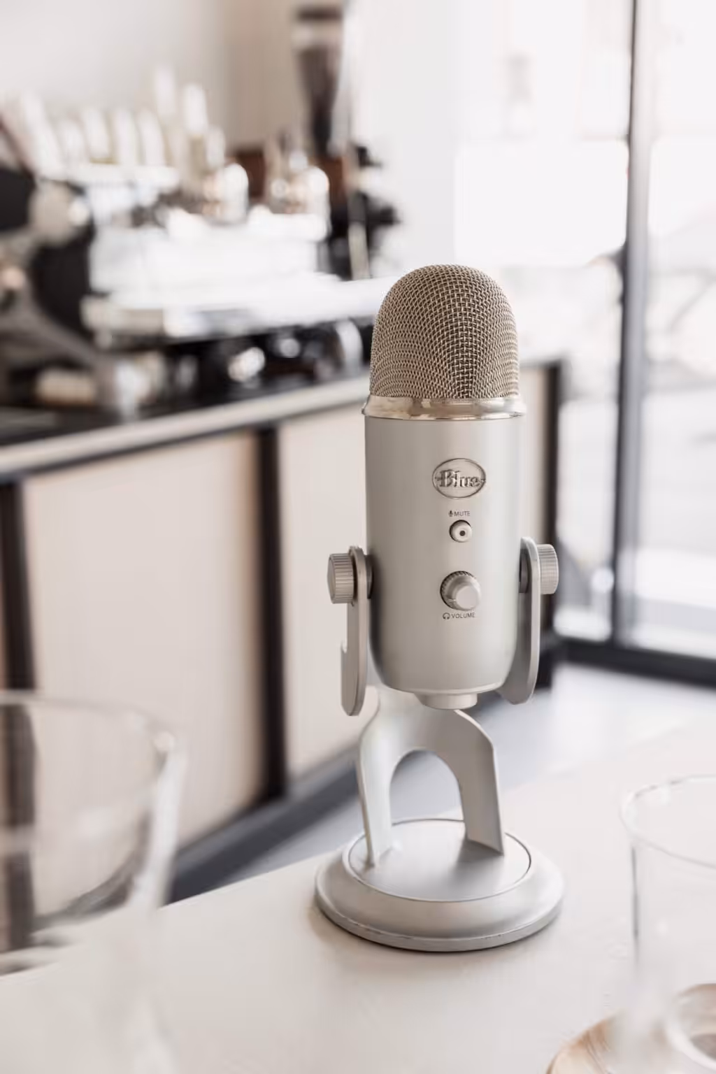 Studio Cotton microphone in Greytone Coffee, Bristol.