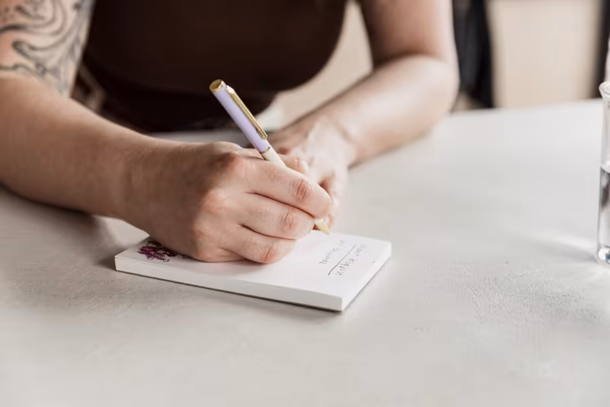 Coming up with blog topics for your next listicle blogs.