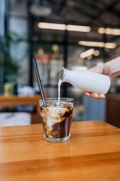 Studio-Cotton-Summer-coffee-UK-blog-content